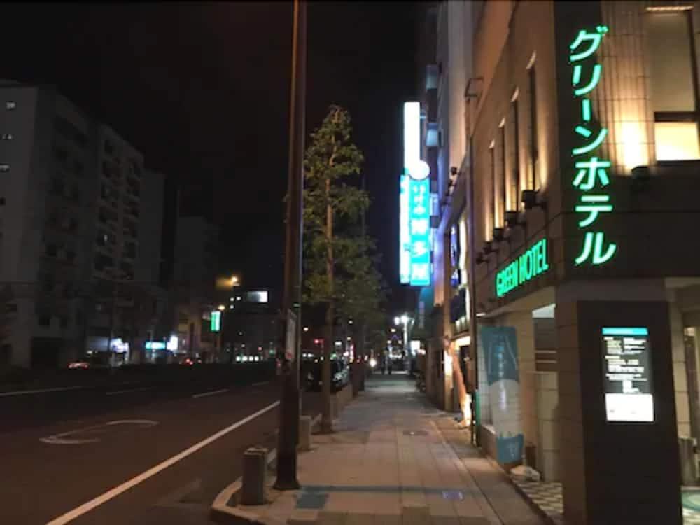 Sasebo Green Hotel Exteriör bild